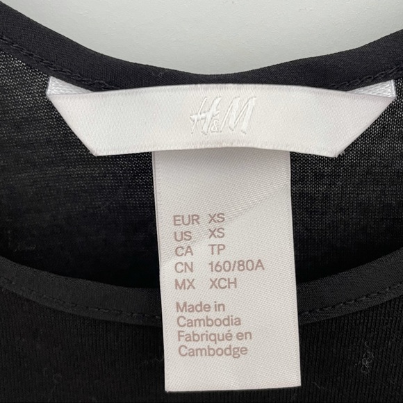 H&M Black Strappy Shoulder Tank Top | Size XS - Picture 4 of 5